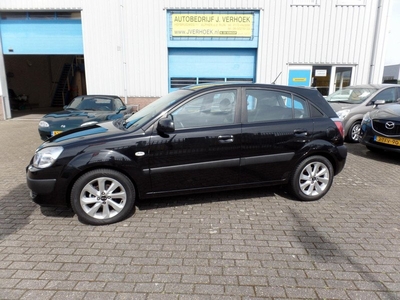 Kia Rio 1.4 Festival verkocht