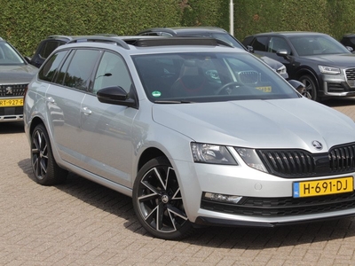 Škoda Octavia Combi 1.5 TSI Greentech Sport Business / Trekhaak / Panoramadak / Navigatie / Parkeerhulp achter / DAB / Cruise Control