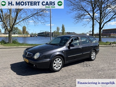 Lancia Lybra SW 1.8-16V LS * LPG * APK * BOORDCOMPUTER * AIRCO * SPORT VELGEN * DISCOUNT COLLECTIE *