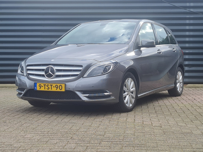 MERCEDES B-KLASSE 180 Ambition