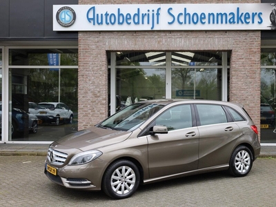 Mercedes-Benz B-klasse 180 Ambition NAVI 2xPDC CLIMA NAP CRUISE LMV DEALER-ONDERHOUDEN ZEER-NETJES!