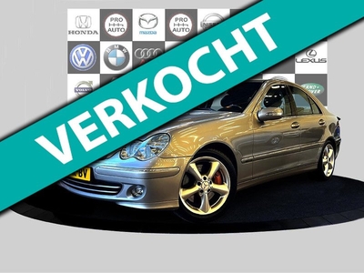 Mercedes-Benz C-klasse 200 K. Avantgarde Automaat_nette auto rijdt uitstekend