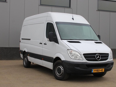 Mercedes-Benz Sprinter 318 3.0 CDI V6 366 L2H2 Airco, Camera, 184PK, Trekhaak!