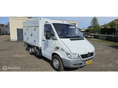 Mercedes Sprinter vrieswagen 311 CDI 2.2