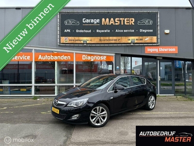 Opel Astra 1.6 Turbo Sport I 180 PK I Navi I Stoelv I Cruise