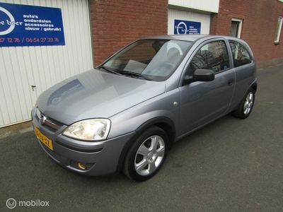 Opel Corsa 1.2-16V bj 2005 nw apk st bekr lm velgen trekhaak