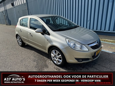 Opel Corsa 1.2-16V Business Airco, lichte tik in de motor kerting rijd wel