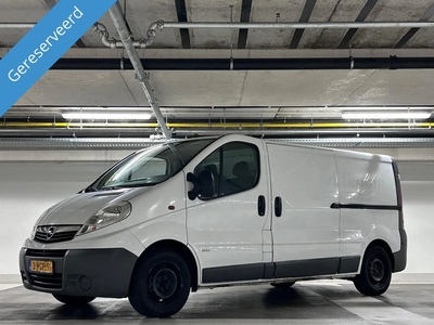 Opel Vivaro 2.0 CDTI L2H1 - Airco - MARGE - camera - Navi -