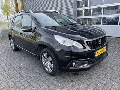 Peugeot 2008 1.2 PureTech Blue Lion