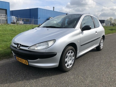 Peugeot 206 1.4 XS