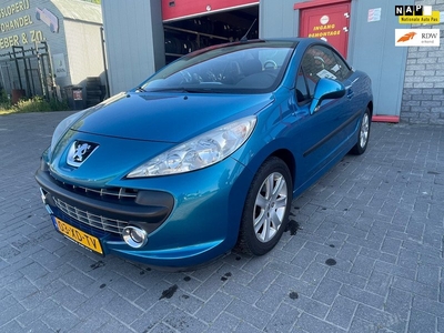 Peugeot 207 CC 1.6 VTi Première