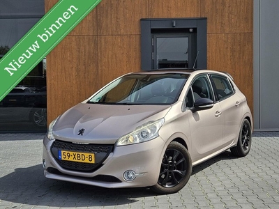 Peugeot 208 1.4 VTi Allure Pano Clima Afn. trekhaak