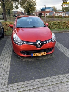 Renault Clio 0.9 TCe Expression NAP/AIRCO/NAVI (Motor start niet)