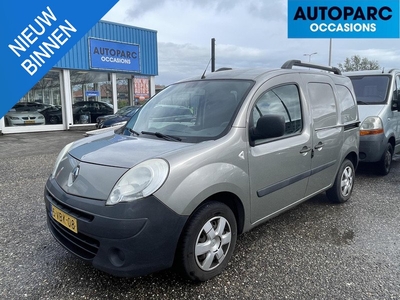 Renault Kangoo Express 1.6-16V Express Tech Line AUTOMAAT, GRIJS KENTEKEN BENZINE, 2 SCHUIFDEUREN, GOED ONDERHOUDEN, DISTRIBUTIE RECENT VERVANGEN.