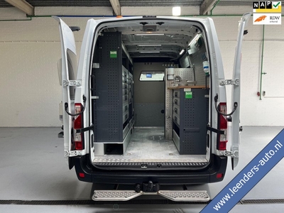 Renault Master SERVICEWAGEN T35 2.3 DCI 135PK L2H2 VICTRON V230 BOTT INRICHTING AIRCO STANDKACHEL TREKHAAK RIJKLAARPRIJS!