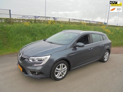 Renault Mégane Estate Renault Megane 1.2 benzine Autmaat airco trekhaak 45.000km