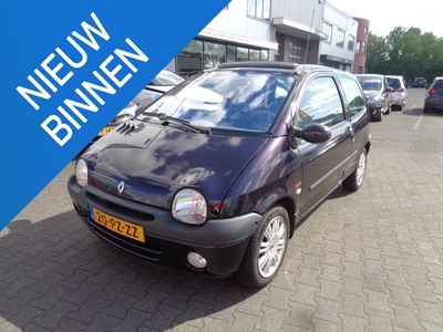 Renault Twingo 1.2-16V Kenzo GLAZEN DAK / NWE APK / TREKHAAK