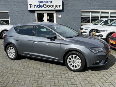 SEAT Leon 1.2 TSi DSG Style Business | NAV. | LED | AFN. TREKHAAK |