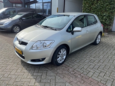 Toyota Auris 1.6-16V Luna , Automaat , Inruil mog.