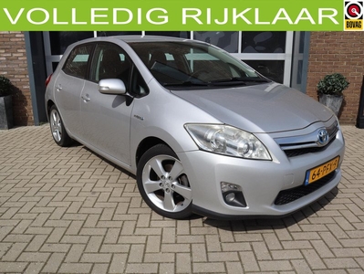 Toyota Auris 1.8 Full Hybrid Dynamic