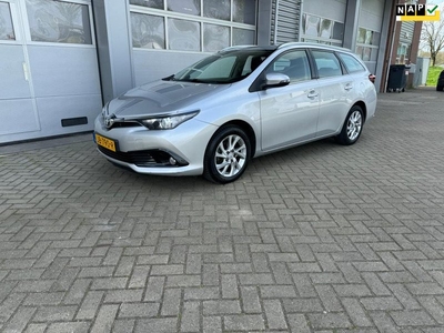 Toyota Auris Touring Sports 1.2T Aspiration Limited