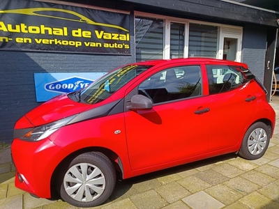 Toyota Aygo 1.0 VVT-i x-fun