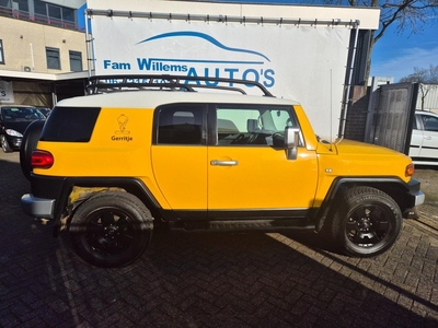 Toyota FJ CRUISER