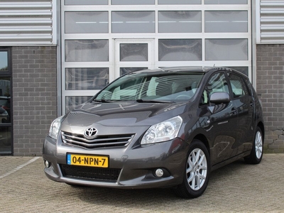 Toyota Verso 1.8 VVT-i Business / Panoramadak / Camera / Navigatie