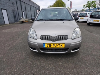 Toyota Yaris 1.3 VVT-i Idols (bj 2004)