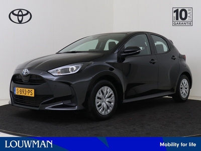 Toyota Yaris 1.5 Hybrid Active I Apple Carplay/Android Auto I Climate Control I Cruise Control Adaptief I USB I 1e Eigenaar I Slechts 12.683 km !! I Armsteun I