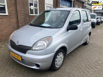 Toyota Yaris Verso 1.3-16V VVT-i Luna E Bj 1999, APK TOT