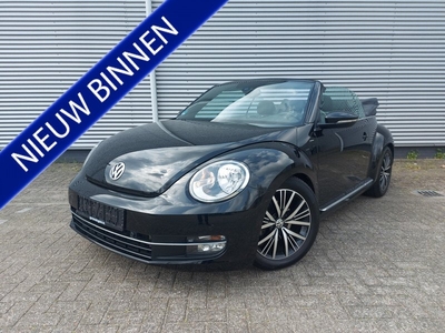 Volkswagen Beetle Cabriolet 1.2 TSI Design BlueMotion, airco,cruisecontrol,navigatie/achteruitrijcamera,stoelverwarming,parkeersensoren,