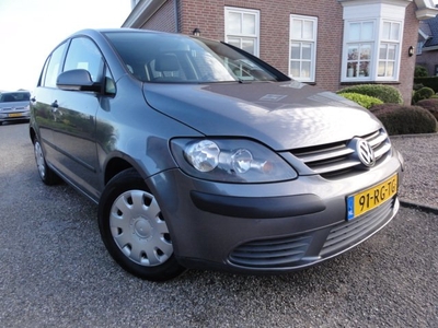 Volkswagen Golf Plus 1.6 FSI Turijn AIRCO !!!