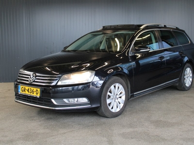 Volkswagen Passat Variant 1.6 TDI Highline BlueMotion | Pano | Leder | Climate | Cruise | Navi | APK TOT 05-2025! |