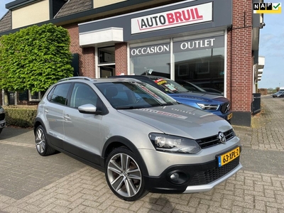 Volkswagen Polo 1.2 TSI Cross / Navi / Ned auto/ 71000 KM