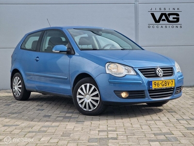 Volkswagen Polo 1.6i-16V Airco Cruise PDC 2 eigenaren NL Auto