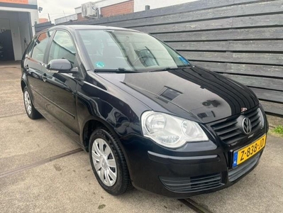 Volkswagen Polo AIRCO/5DEURS/NETTE AUTO/NIEUWE APK!