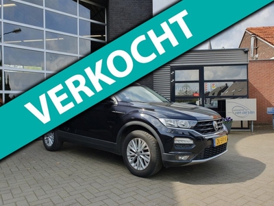 Volkswagen T-Roc 1.0 TSI 85KW Style, App Connect, Privacy glass, Adaptive cruise, Climatronic, Navi, Camera, DAB