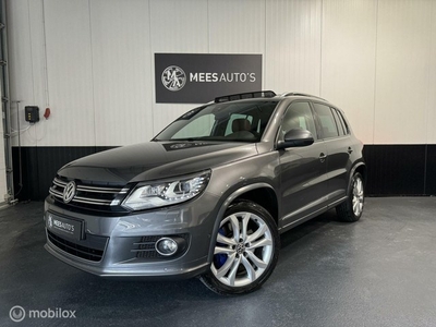 Volkswagen Tiguan 2.0 TSI 4motionR-lineACCApple carplay