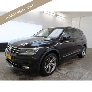 Volkswagen Tiguan Allspace 1.5T 150pk Highline 7-Persoons R-Line VIRTUAL PANO