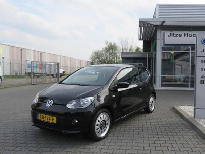 Volkswagen Up!1.0 high up! AIRCO,STOELVERWARMING.109892KM.DEEP BLACK PAREL EFFECT.