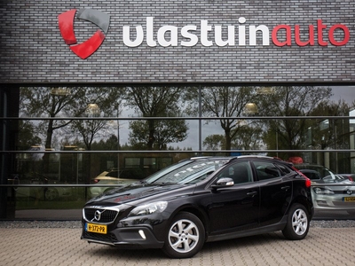 Volvo V40 Cross Country 1.5 T3 Momentum , Trekhaak, PDC, Stoelverwarming