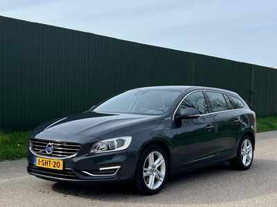 Volvo V60 2.4 D6 AWD Plug-In Hybrid Summum