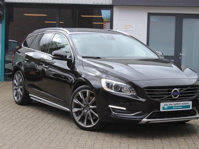 Volvo V60 2.4 D6 AWD Twin Engine Plug-In Hybrid Summum Leder, Camera, AUT, 18