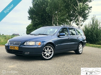 Volvo V70 2.5T AWD Momentum