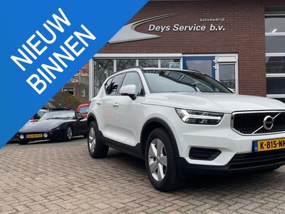 Volvo XC40 1.5 T2 Momentum Core