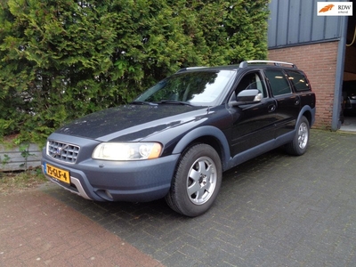 Volvo XC70 2.4 D5 Kinetic,Navi,Leder,Xenon,PDC,