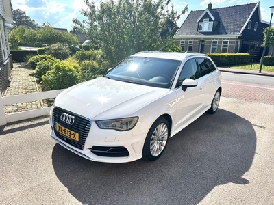 Audi A3 Sportback 1.4 e-tron PHEV ALCANTARA SPORTSTOELEN