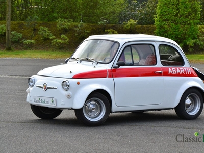 Fiat 500L Abarth