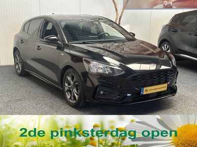 Ford Focus 1.0 EcoBoost Hybrid ST Line Business NAVIGATIE CRUISE CONTROL APPLE CARPLAY/ANDROID STUUR EN VOORRUITVERWARMING ACHTERUITRIJCAMERA KEYLESS GO ZEER MOOI !! LOCATIE 3010